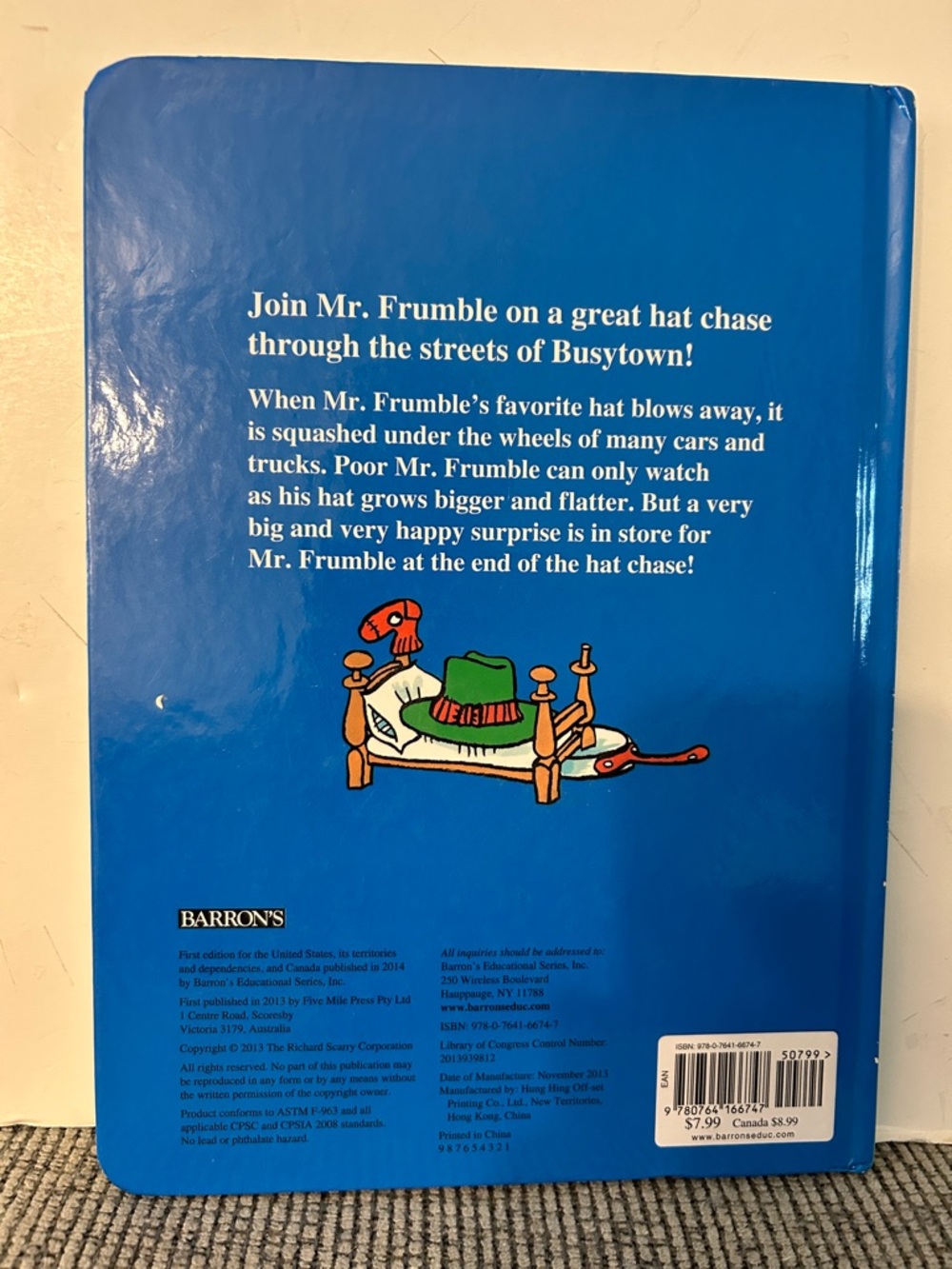 Mr. Frumble's Big, Flat Hat Lift-the-Flap Book - Richard Scarry - Picture 3 of 6